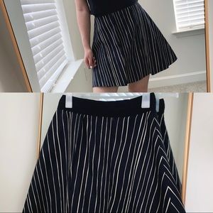 🍉Alice+Olivia Stripe Libby Fit Flare Skirt Black/Navy